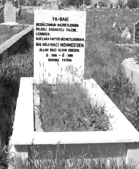 Dosya:Hacı Mehmet İbişoğlu (Mezar).JPG